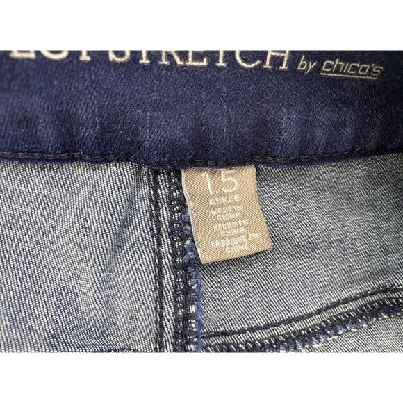 Chico's Perfect Stretch Jeans 1.5 US 10 Ankle Crop Dark Wash Blue Pull On 33x26 - Picture 13 of 15